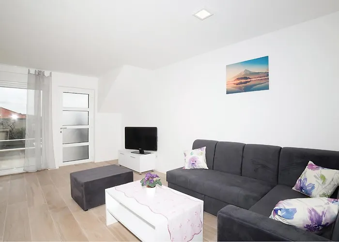 Two-bedroom In *