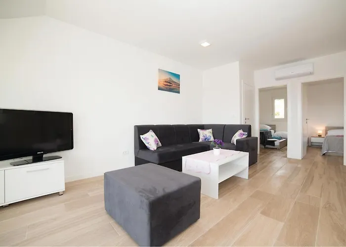 Two-bedroom In * Trogir